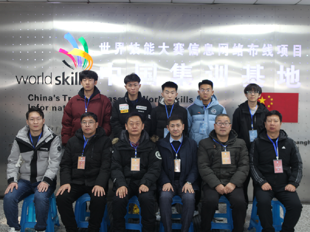 ‎